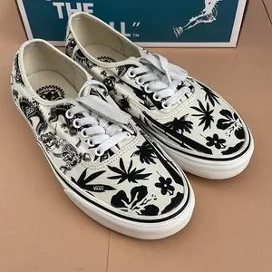 Vans | Shoes | Employee Exclusive 5 Anniversary Black And  display picture 1